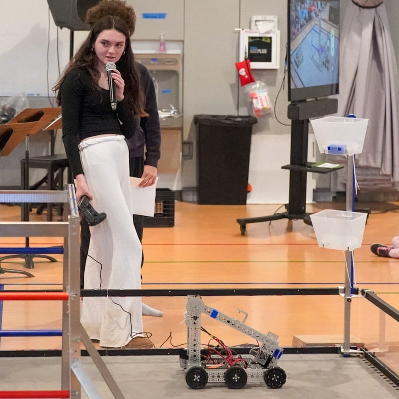 Middle school robotics