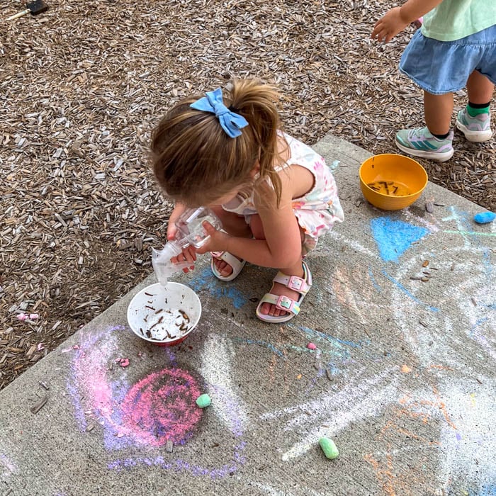 Toddler playgroup outside